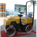 Venta caliente 1 tonelada Fuerza emocionante Buena compactación Vibratorio Road Roller (FYL-880)